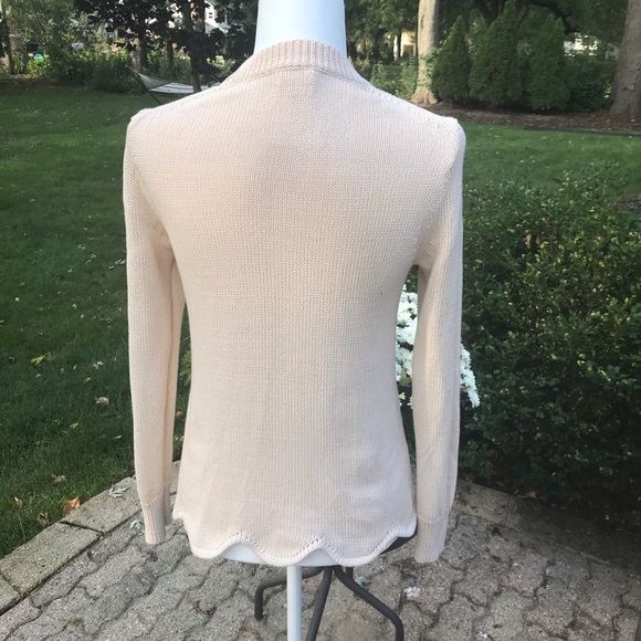 J Crew Factory Scalloped Hem Cream Sweater XS - Picture 4 of 7